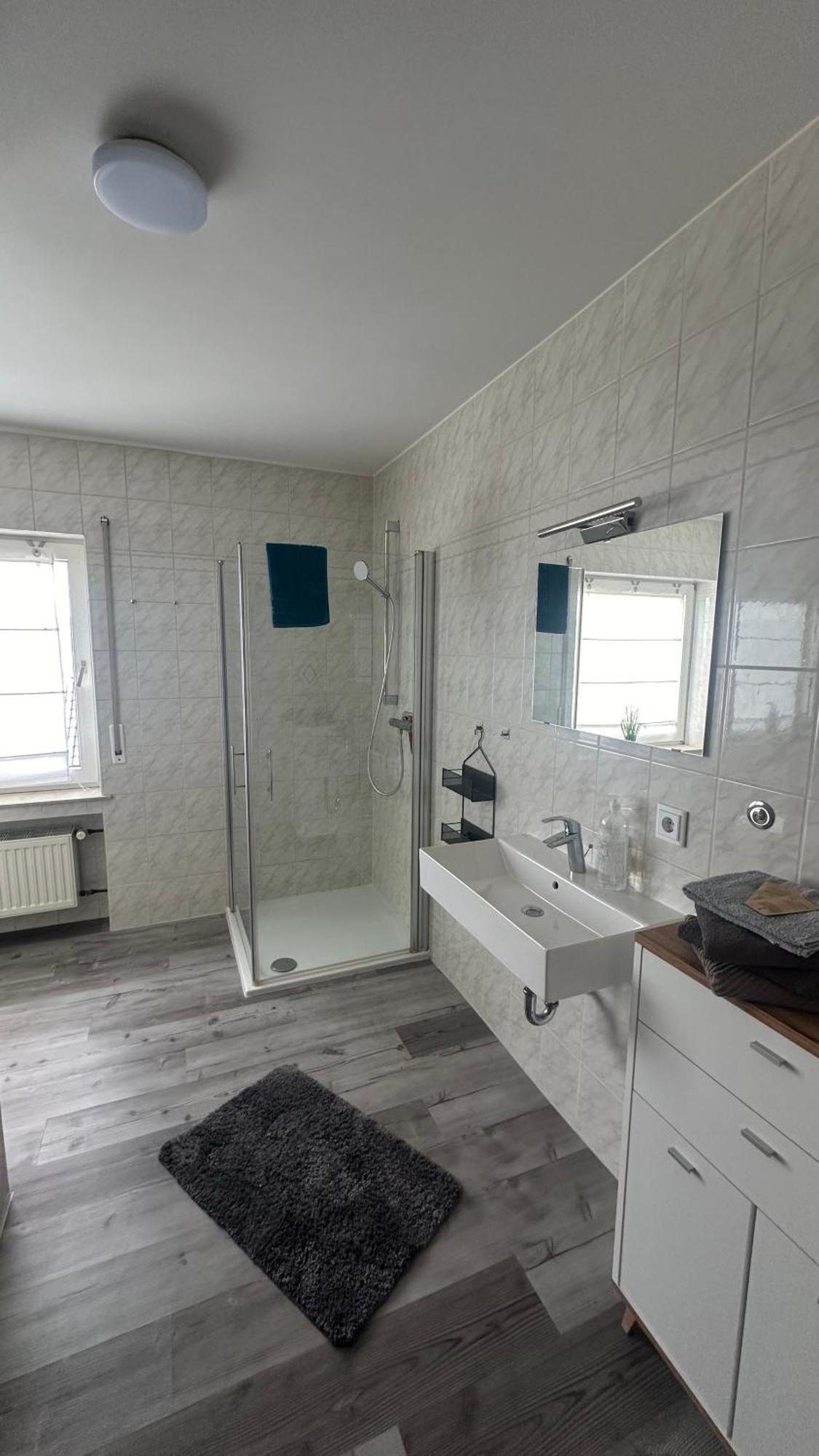 Fewo Hoheeifel, 1 Haus Mit 2 Apartments 5 Schlafzimmer In Kelberg Naehe Nuerburgring Pokoj fotografie