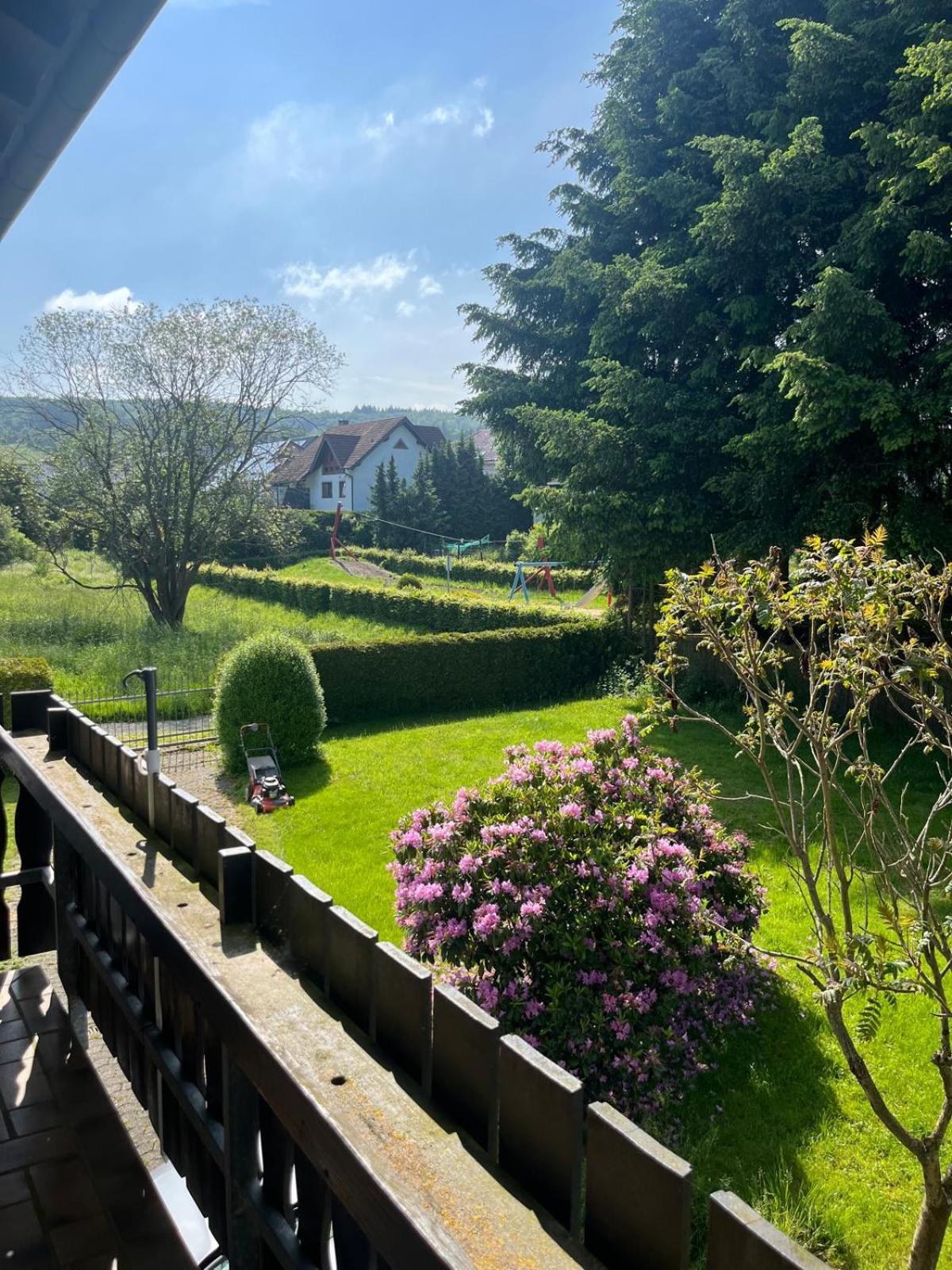 Fewo Hoheeifel, 1 Haus Mit 2 Apartments 5 Schlafzimmer In Kelberg Naehe Nuerburgring Exteriér fotografie